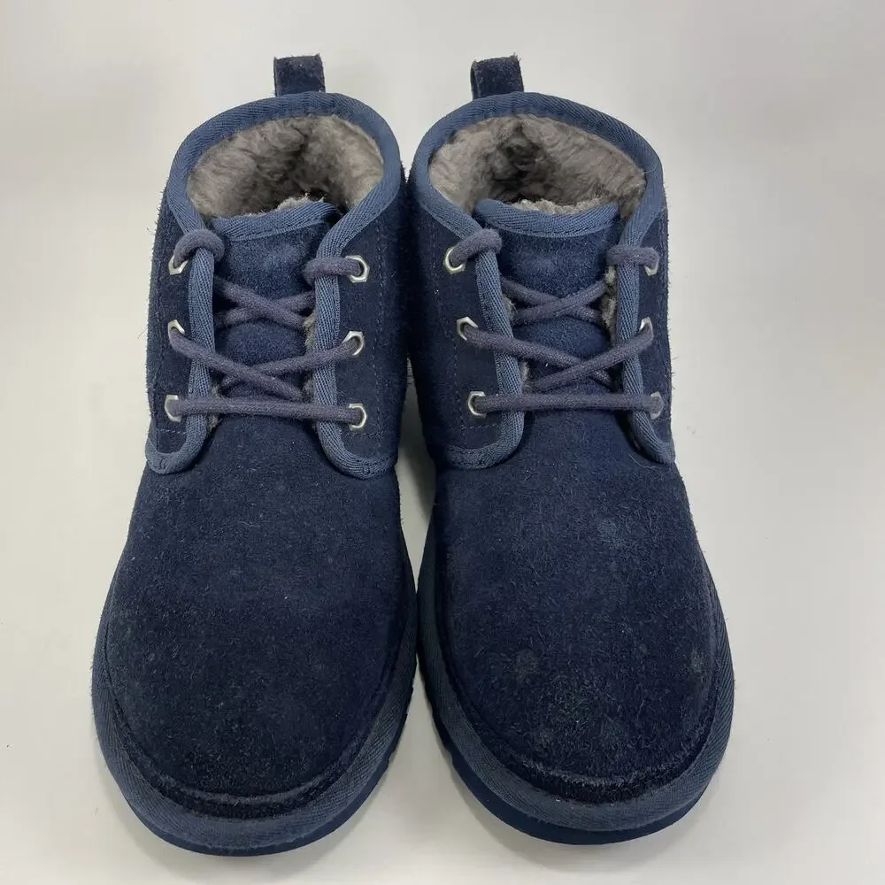 UGG Neumel Shearing Lined Chukka Boots Youth Mens Size 6 Navy Blue Suede